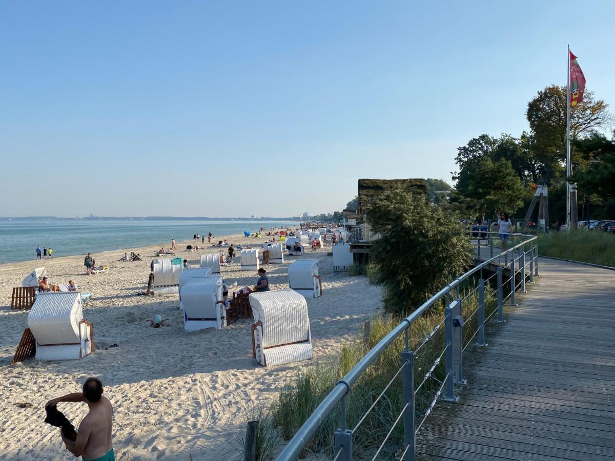 Studio Mit Panorama-Meerblick Und Direkter Strandlage In Scharbeutz Exterior photo